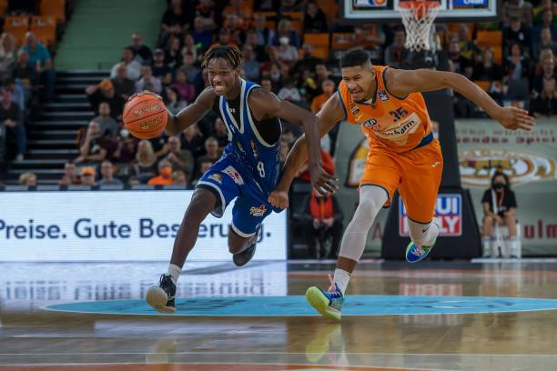 培养年轻球 培养年轻球