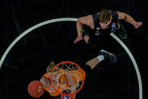 巴萨或许能 巴萨或许能