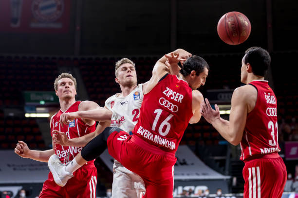 大马丁的成 大马丁的成