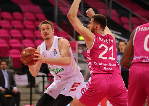 利立下了汗 利立下了汗